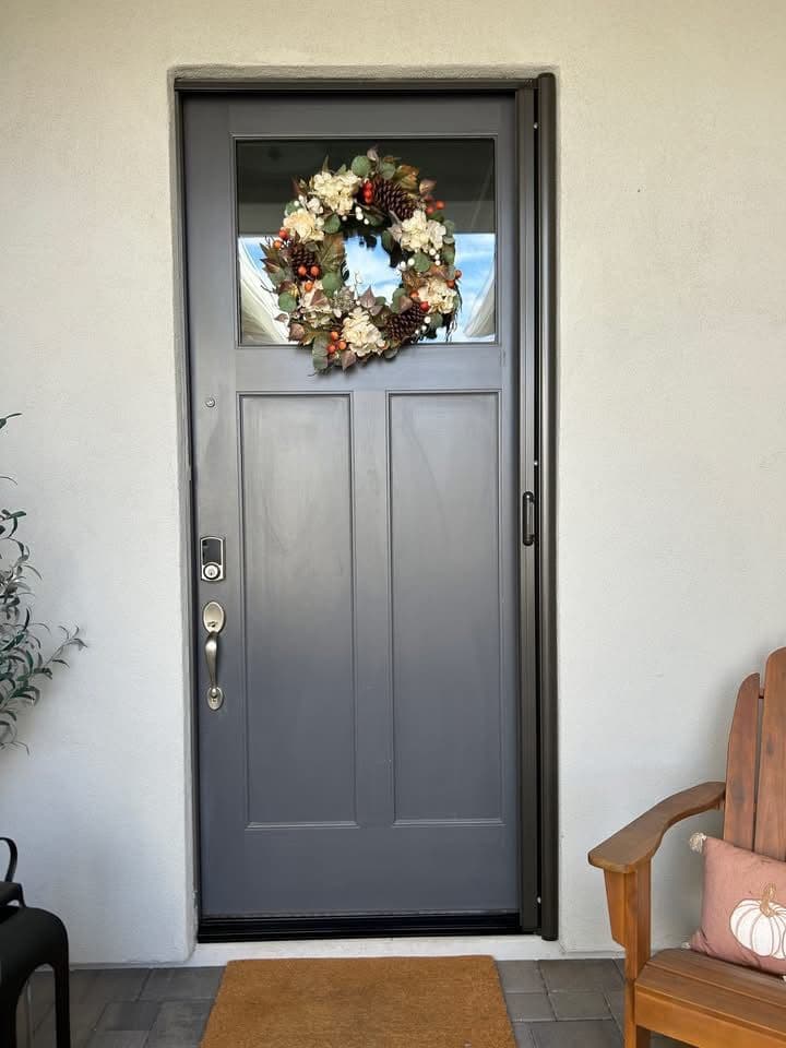 Gallery photos for Enhancing Your Porch with Retractable Screen Doors: Image #2